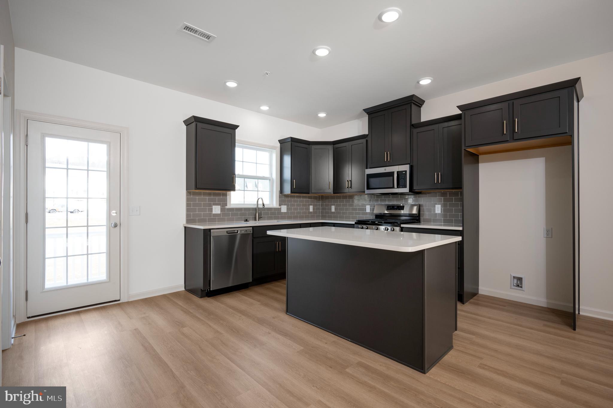 2447 Spring Water Circle Lancaster, PA 17601 - Photo 5 of 21