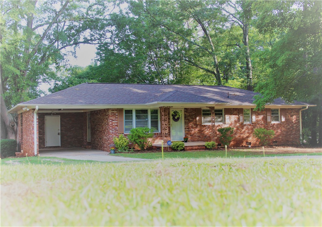 302 Fleming Drive Anderson, SC 29621 - Photo 1 of 15 Gallery Image 1