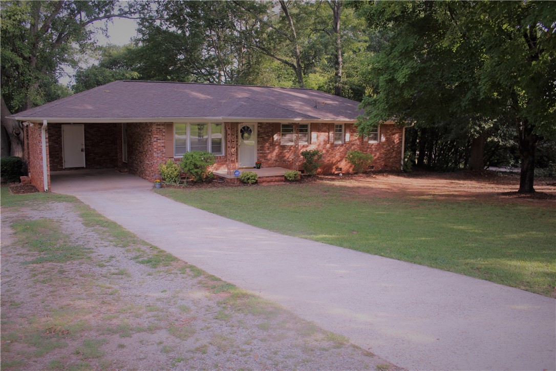 302 Fleming Drive Anderson, SC 29621 - Photo 12 of 15 Gallery Image 12
