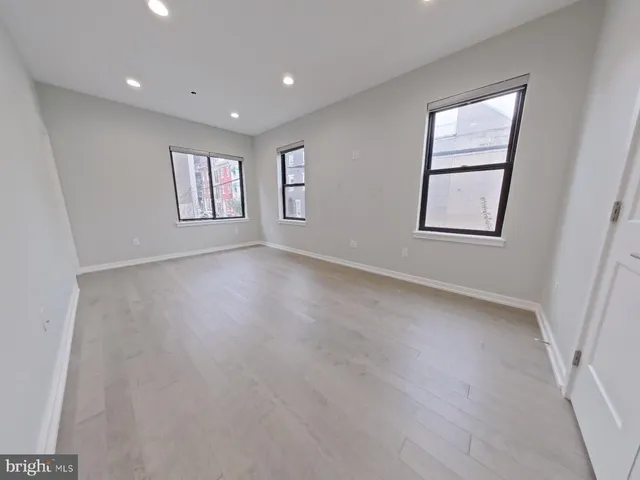 a view of entryway and hall