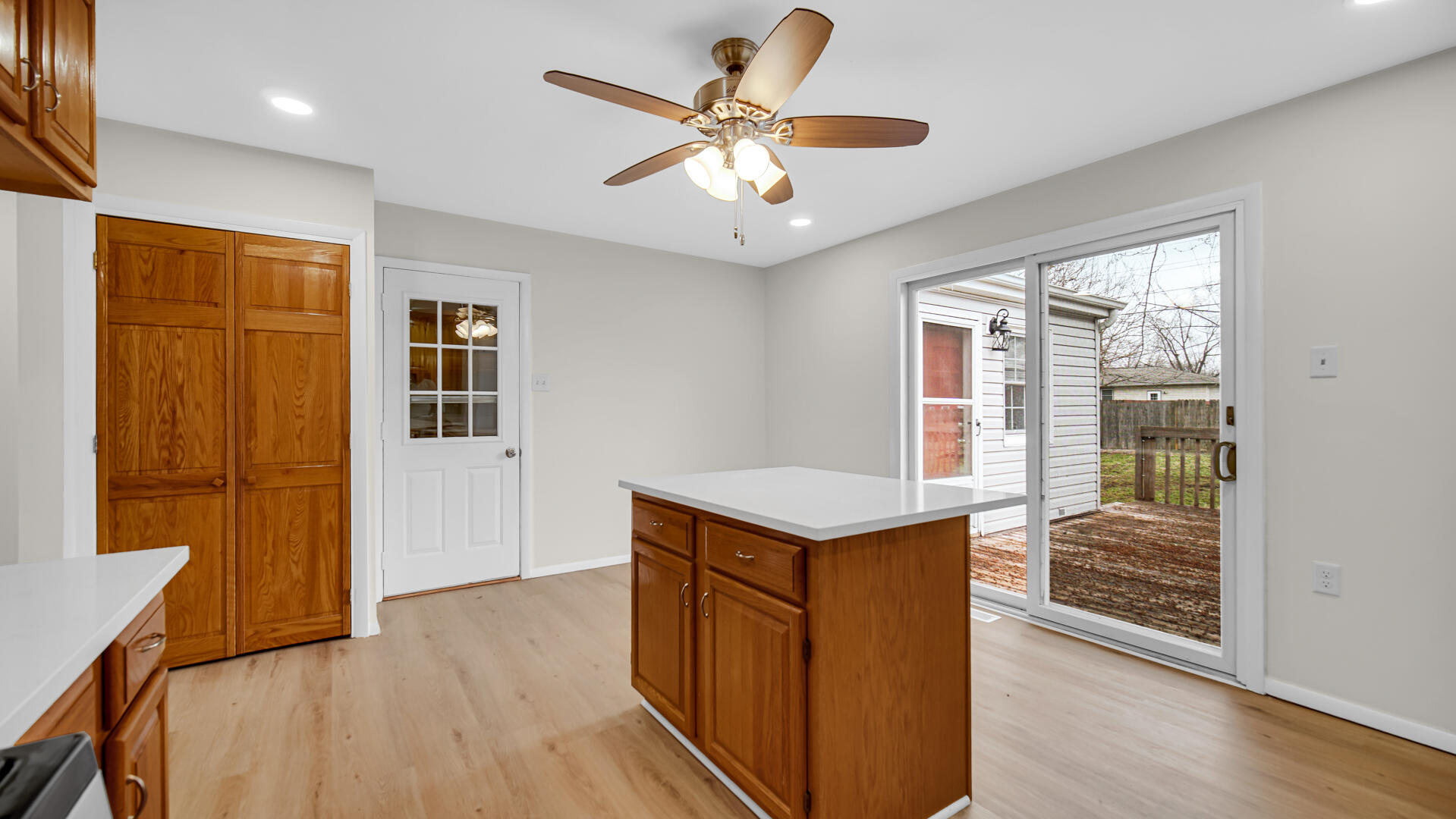 721 Fox River Road Valparaiso, IN 46385 - Photo 11 of 23 1919x1080