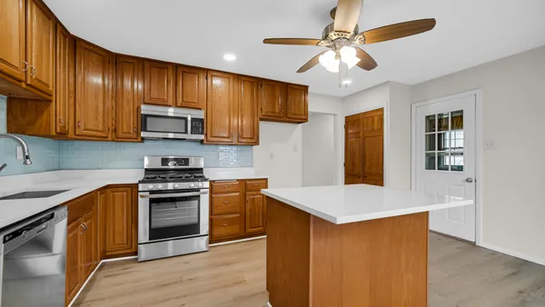 $245,000 | 721 Fox River Road, Valparaiso, IN 46385