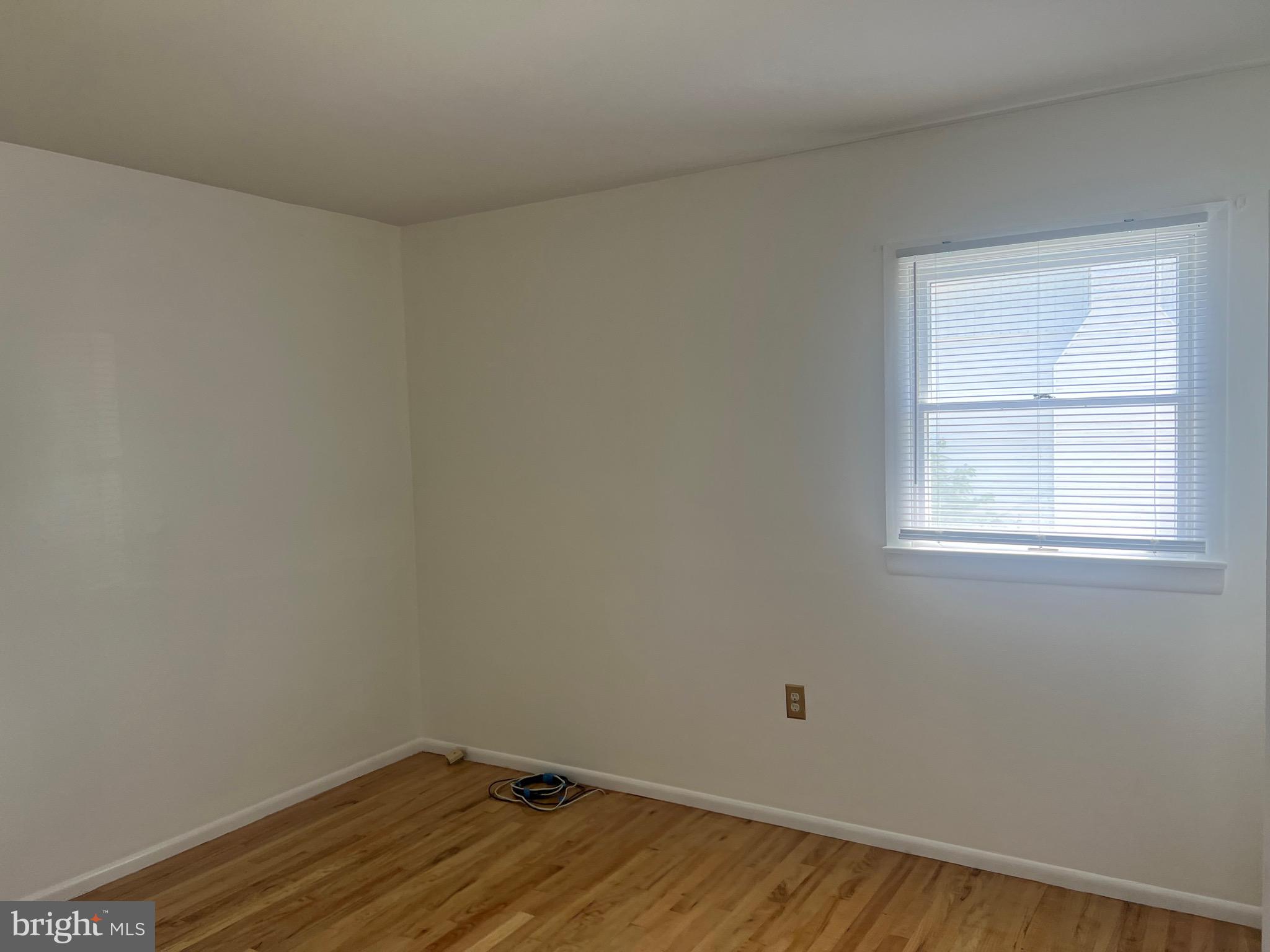 705 Bayberry Road Edgewood, MD 21040 - Photo 18 of 28 an empty room with a window