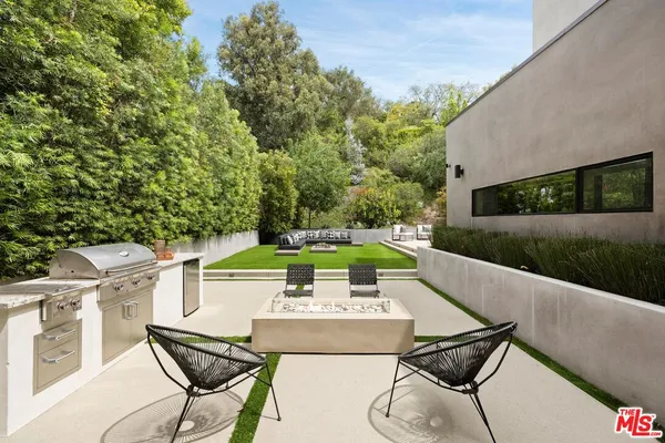 $5,795,000 | 2814 Roscomare Road, Los Angeles, CA 90077