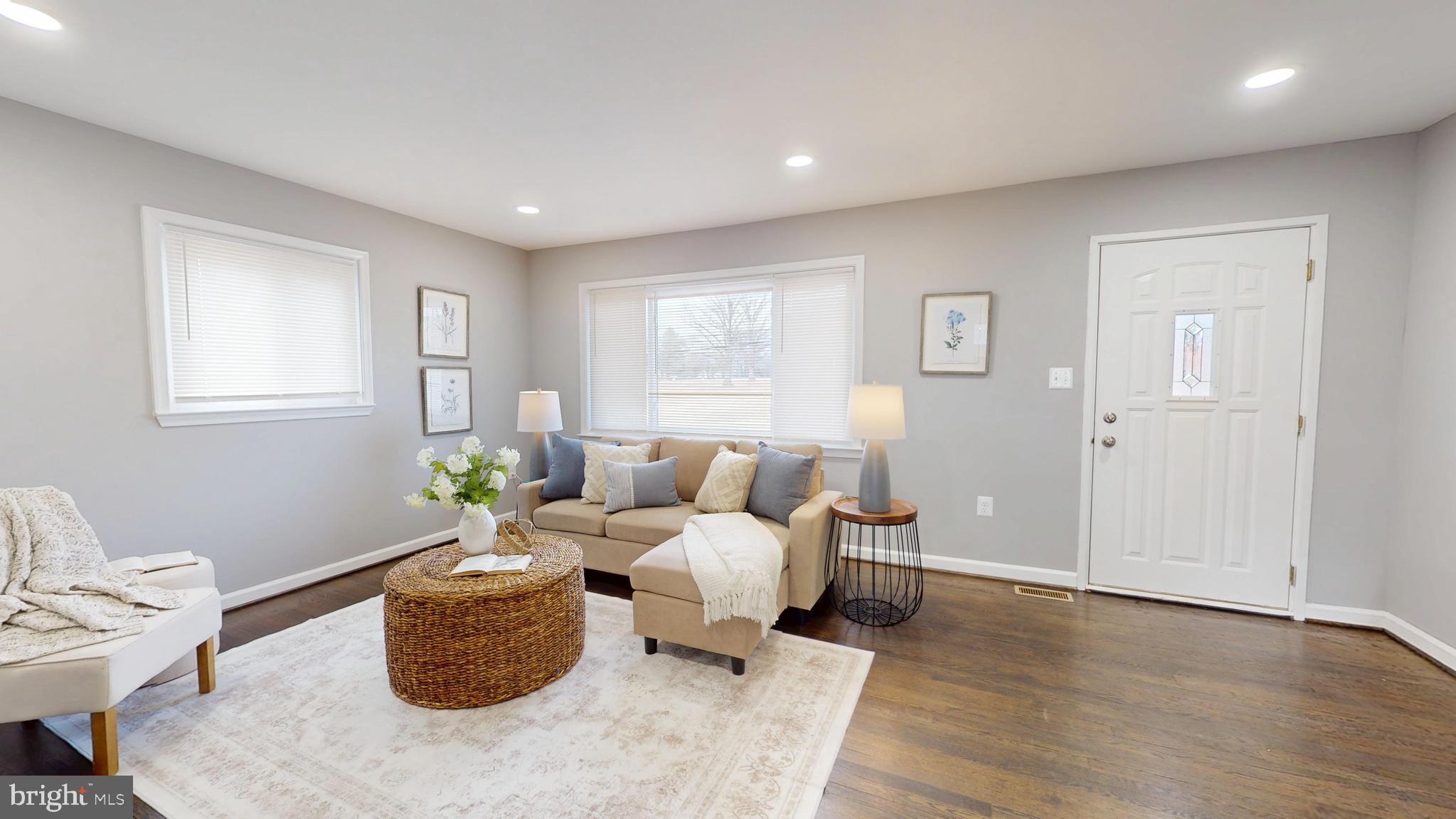 6211 Johnnycake Road Gwynn Oak, MD 21207 - Photo 4 of 26 a living room with furniture and a window