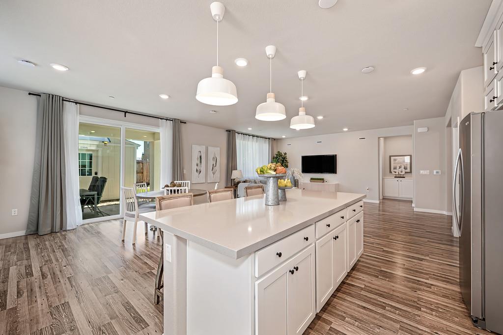 8229 Poppy Rdg Circle Elk Grove, CA 95757 - Photo 13 of 75