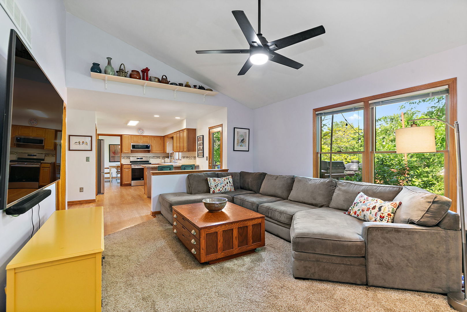 924 Locust Street Sycamore, IL 60178 - Photo 12 of 43
