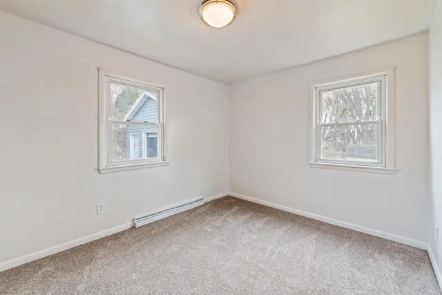 $89,900 | 909 6th Avenue, Menominee, MI 49858