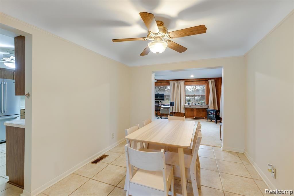 22104 Gill Road Farmington Hills, MI 48335 - Photo 16 of 39