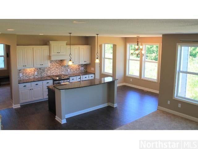 8790 Reflections Road Chanhassen, MN 55317 - Photo 9 of 18 Gallery Image 9