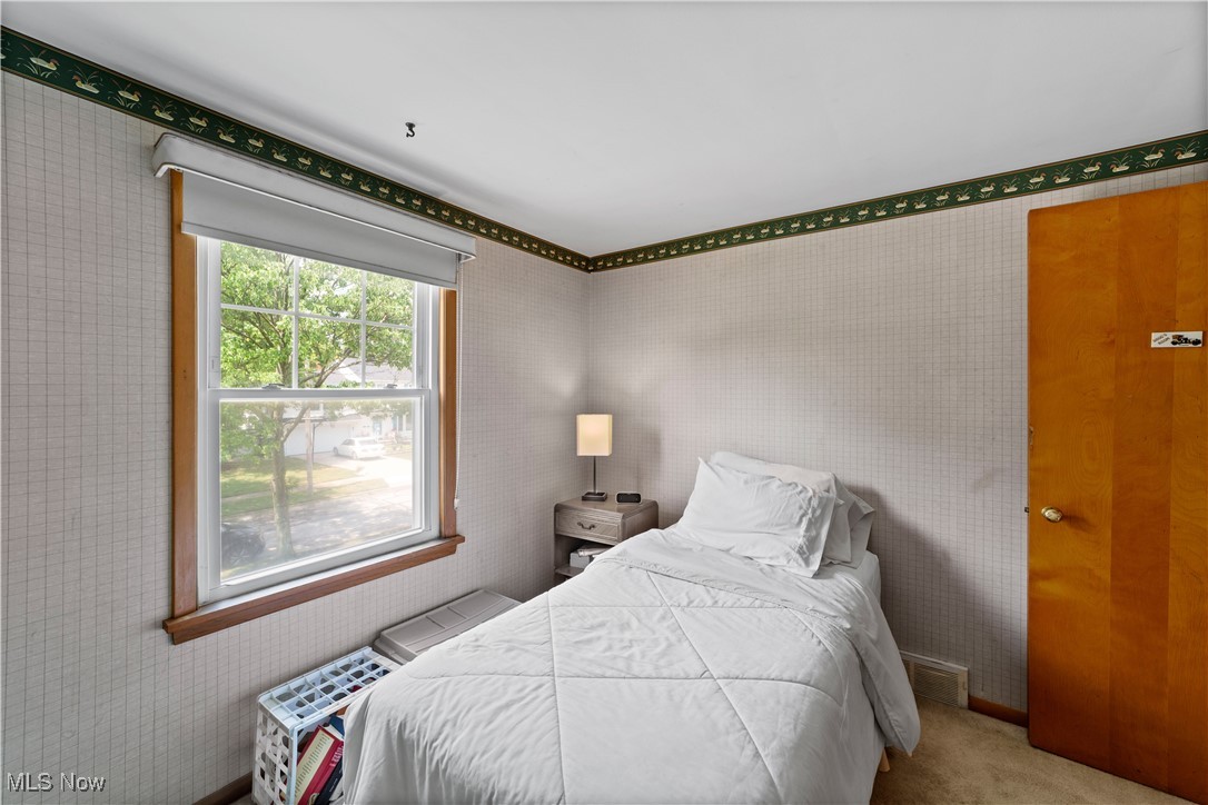 1043 Piermont Road Cleveland, OH 44121 - Photo 29 of 40 Gallery Image 29