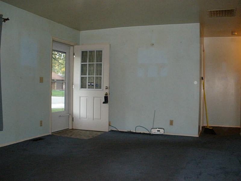 8727 Montery Road Indianapolis, IN 46226 - Photo 6 of 12