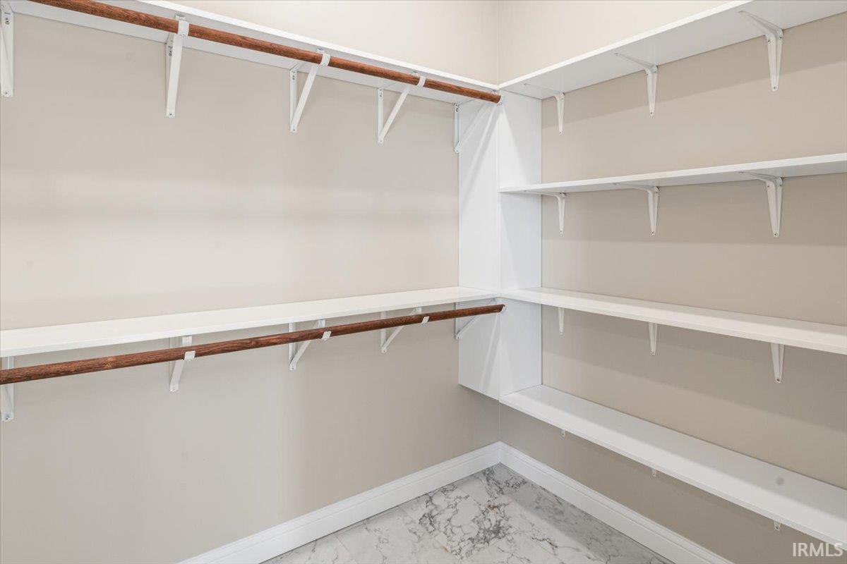 1027 South Huntsville Road Winchester, IN 47394 - Photo 23 of 36