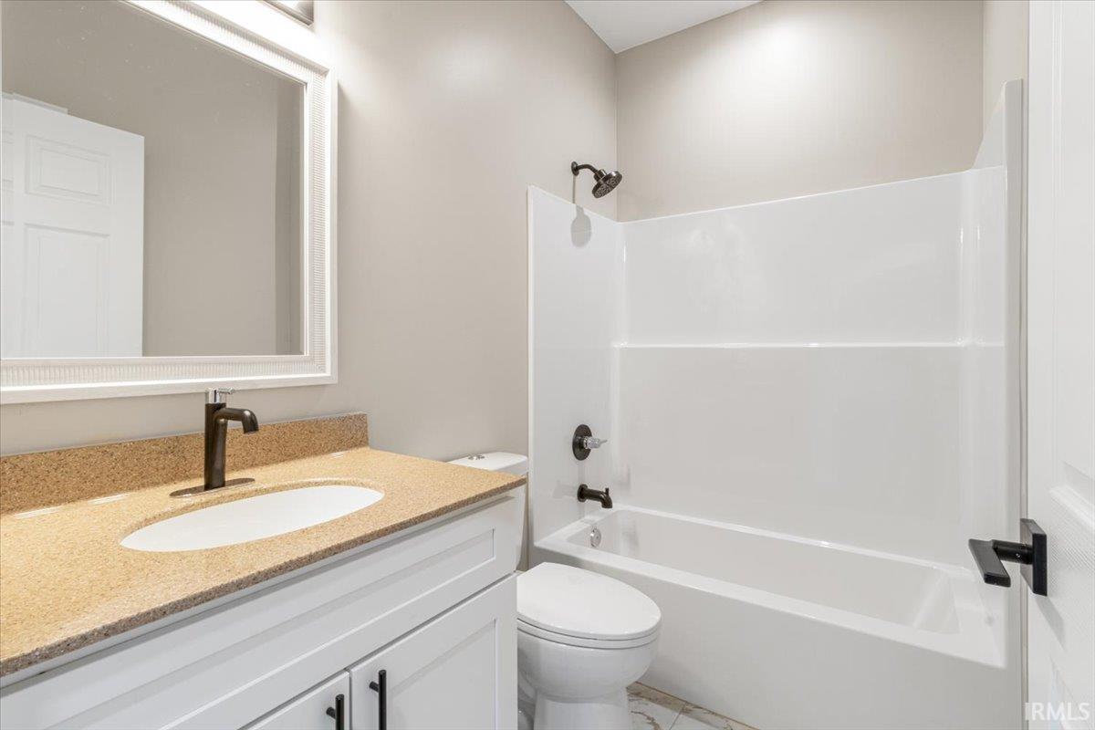 1027 South Huntsville Road Winchester, IN 47394 - Photo 27 of 36