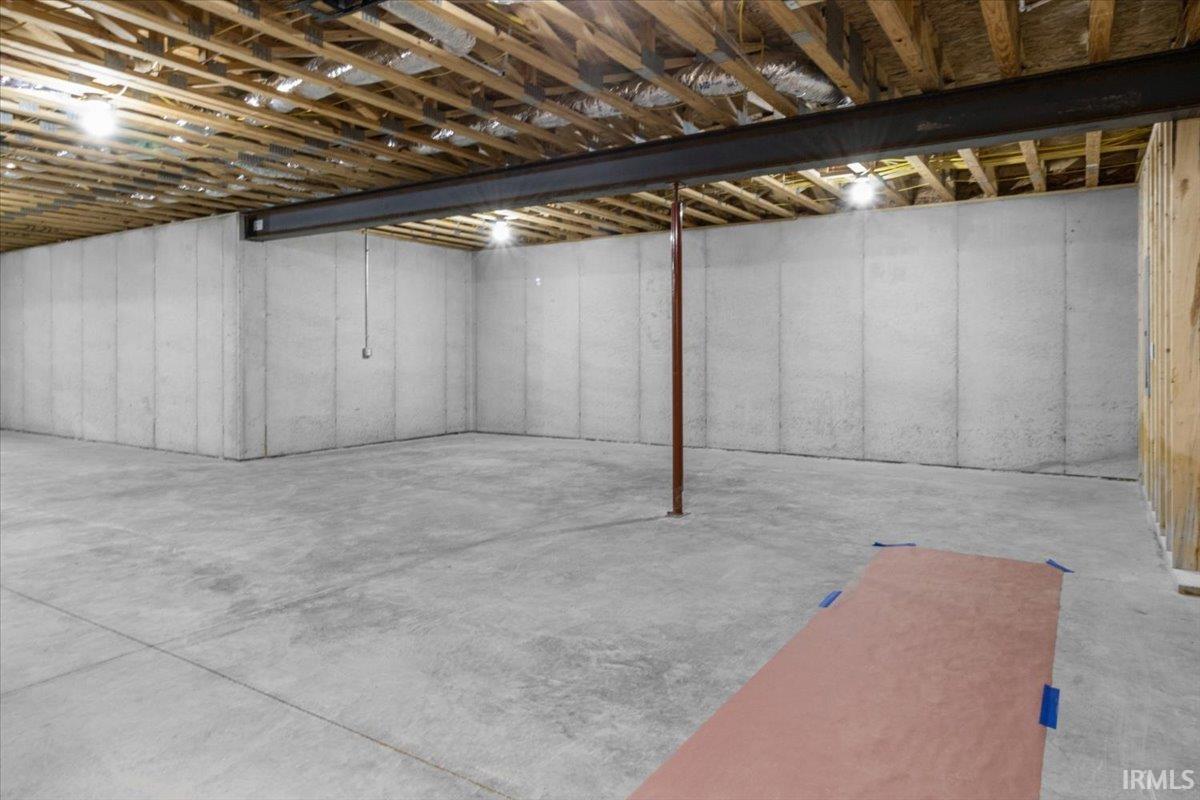 1027 South Huntsville Road Winchester, IN 47394 - Photo 31 of 36