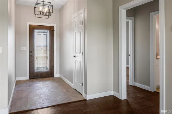 $579,900 | 1027 South Huntsville Road, Winchester, IN 47394