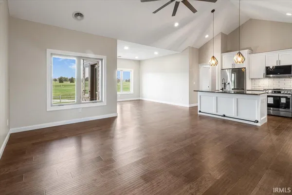 $579,900 | 1027 South Huntsville Road, Winchester, IN 47394