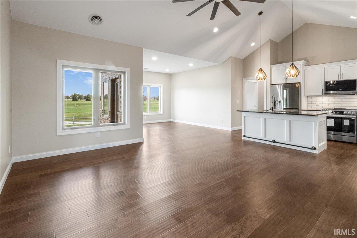 1027 South Huntsville Road Winchester, IN 47394 - Photo 8 of 36