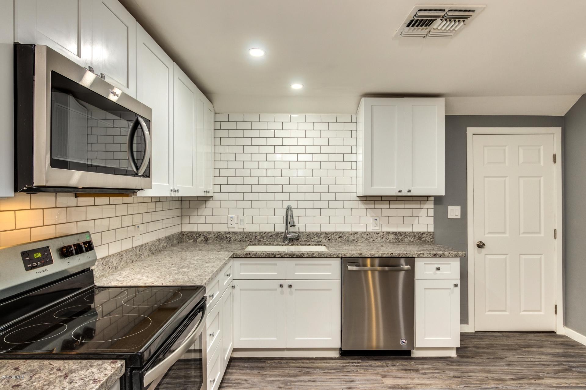 610 West Roeser Road Phoenix, AZ 85041 - Photo 8 of 18 0009-Roeser (8)