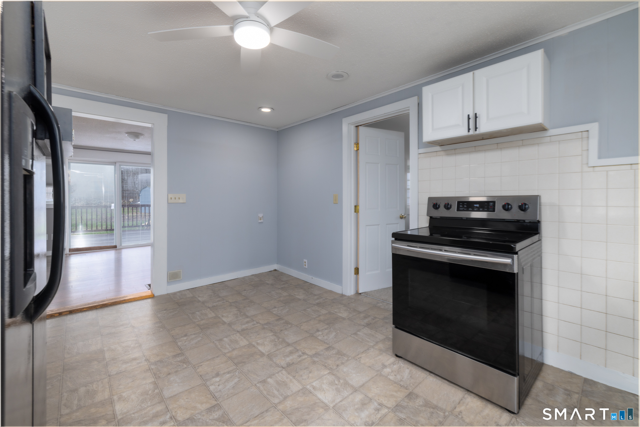 102 Flood Road Marlborough, CT 06447 - Photo 7 of 21