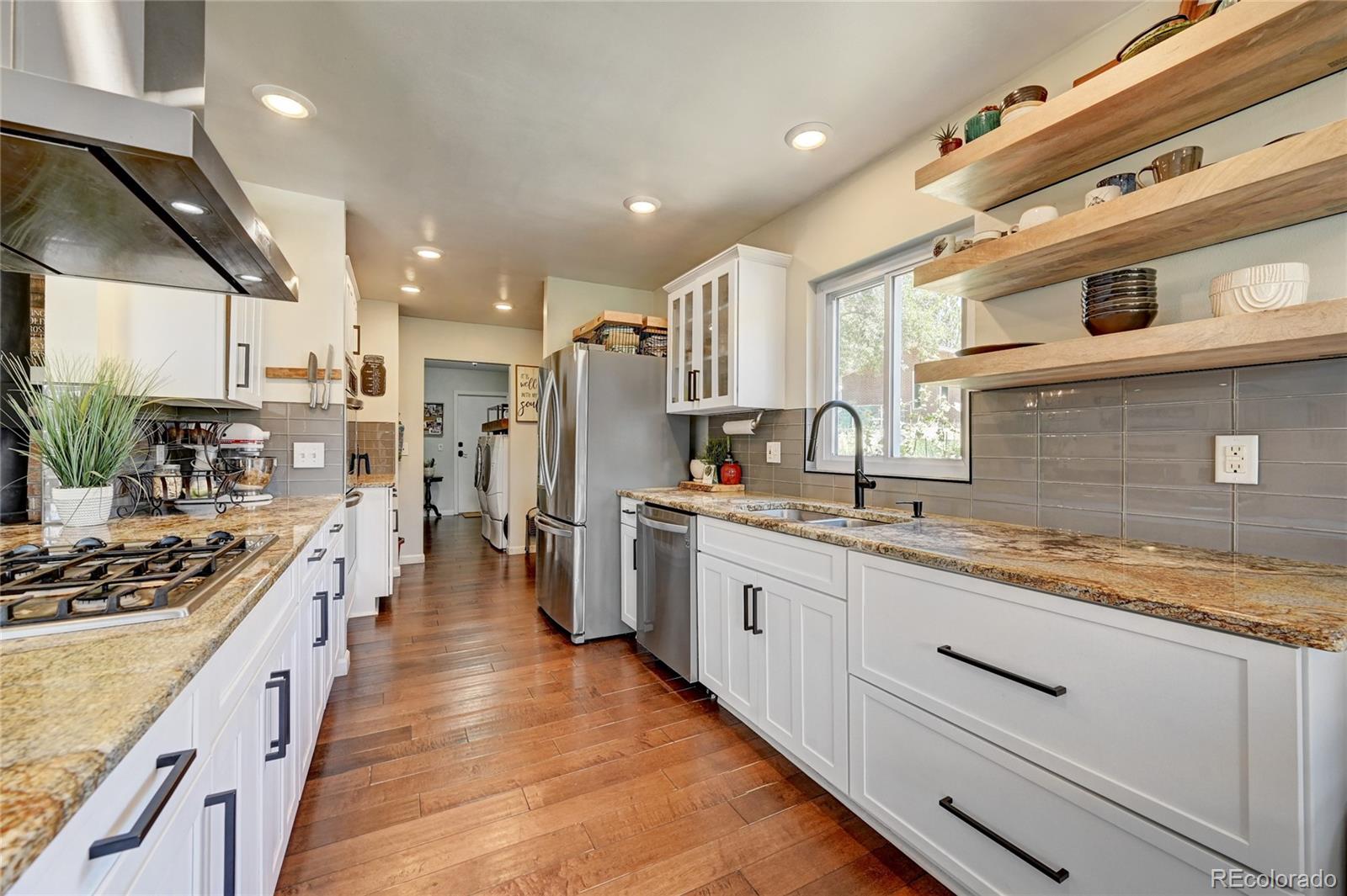138 Overlook Road Elizabeth, CO 80107 - Photo 13 of 39 Gallery Image 13