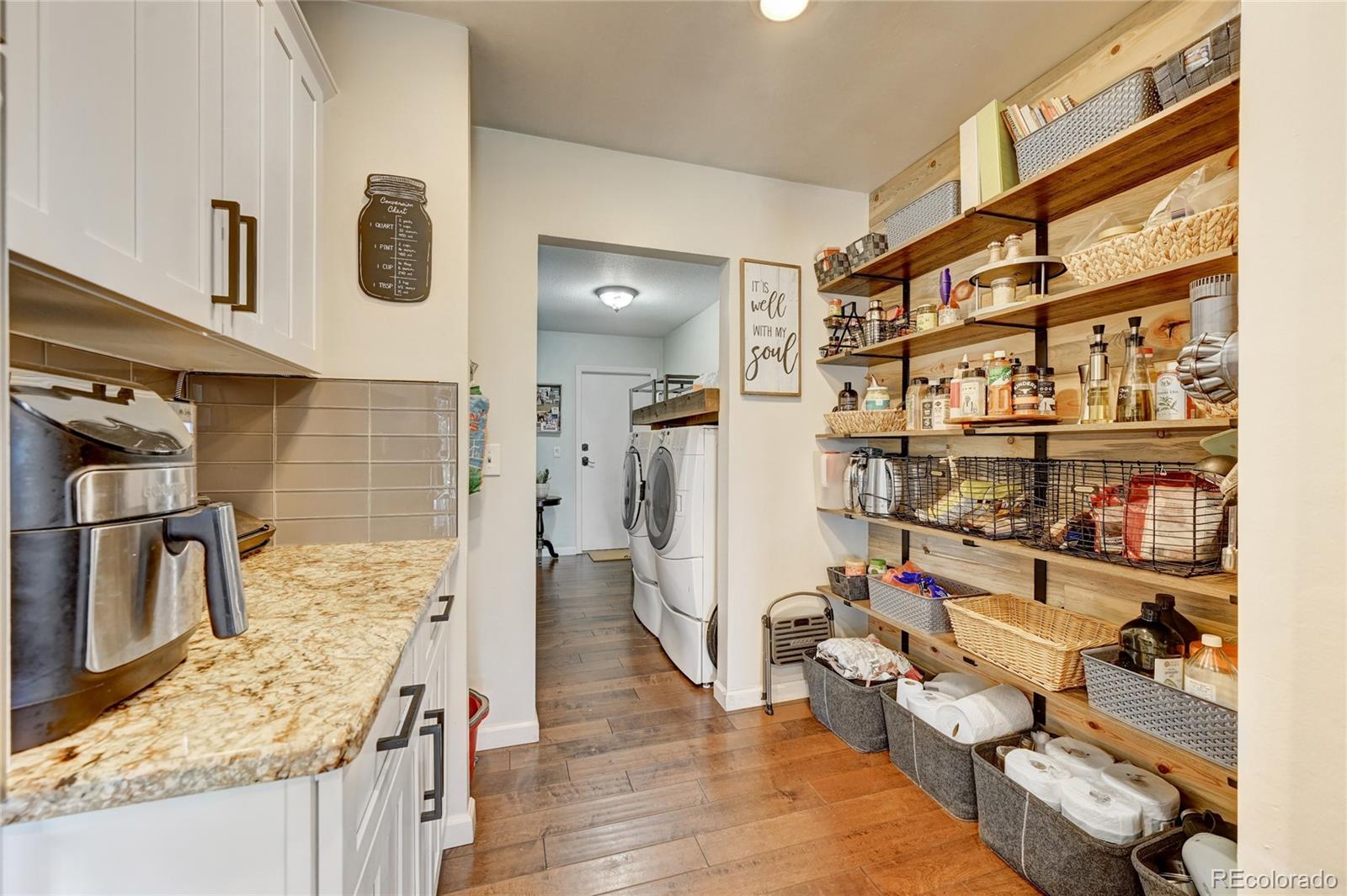 138 Overlook Road Elizabeth, CO 80107 - Photo 15 of 39 Gallery Image 15