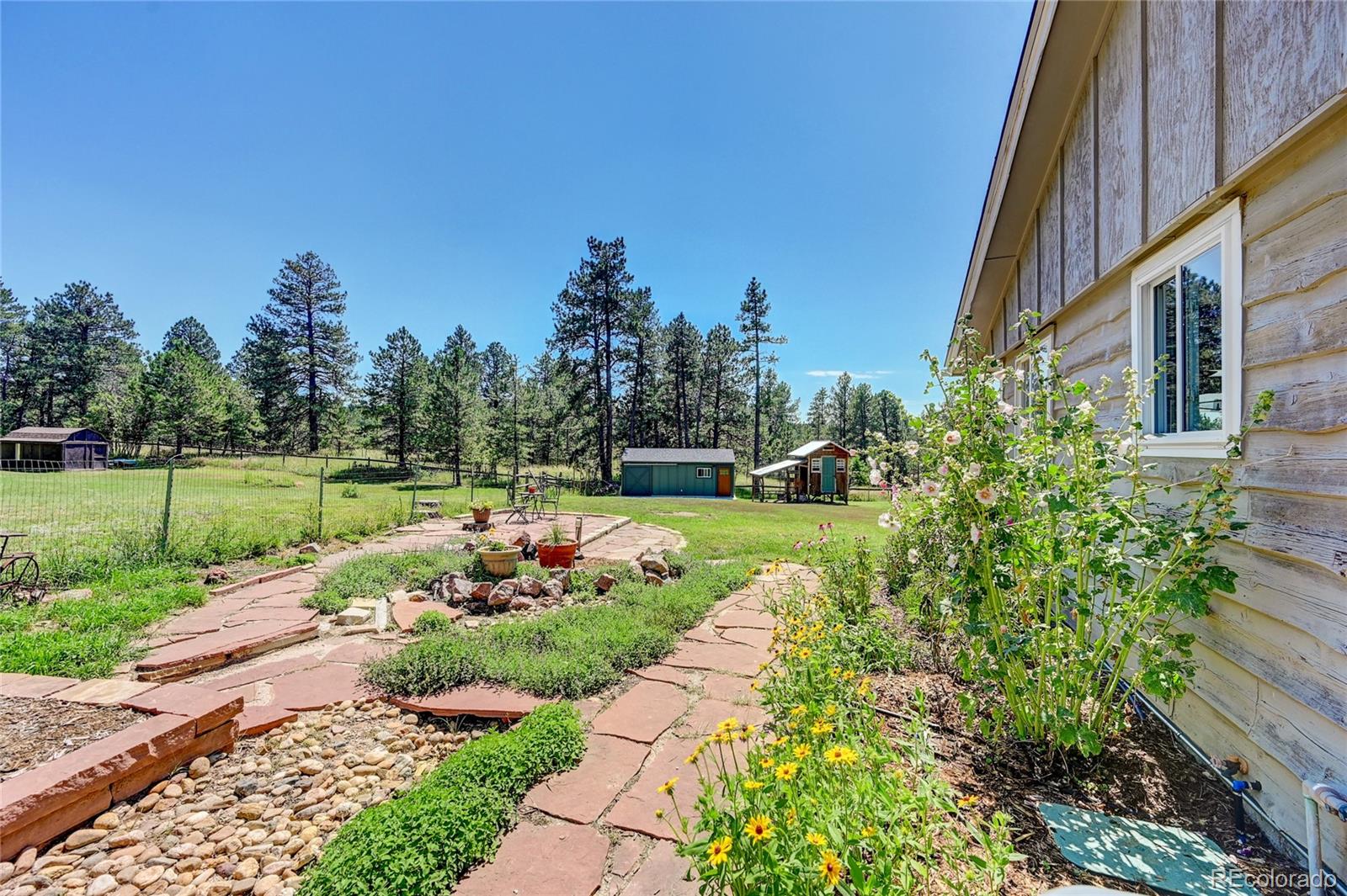 138 Overlook Road Elizabeth, CO 80107 - Photo 35 of 39 Gallery Image 35