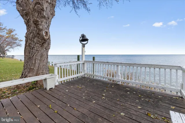 $399,950 | 161 Chesapeake Avenue, Prince Frederick, MD 20678