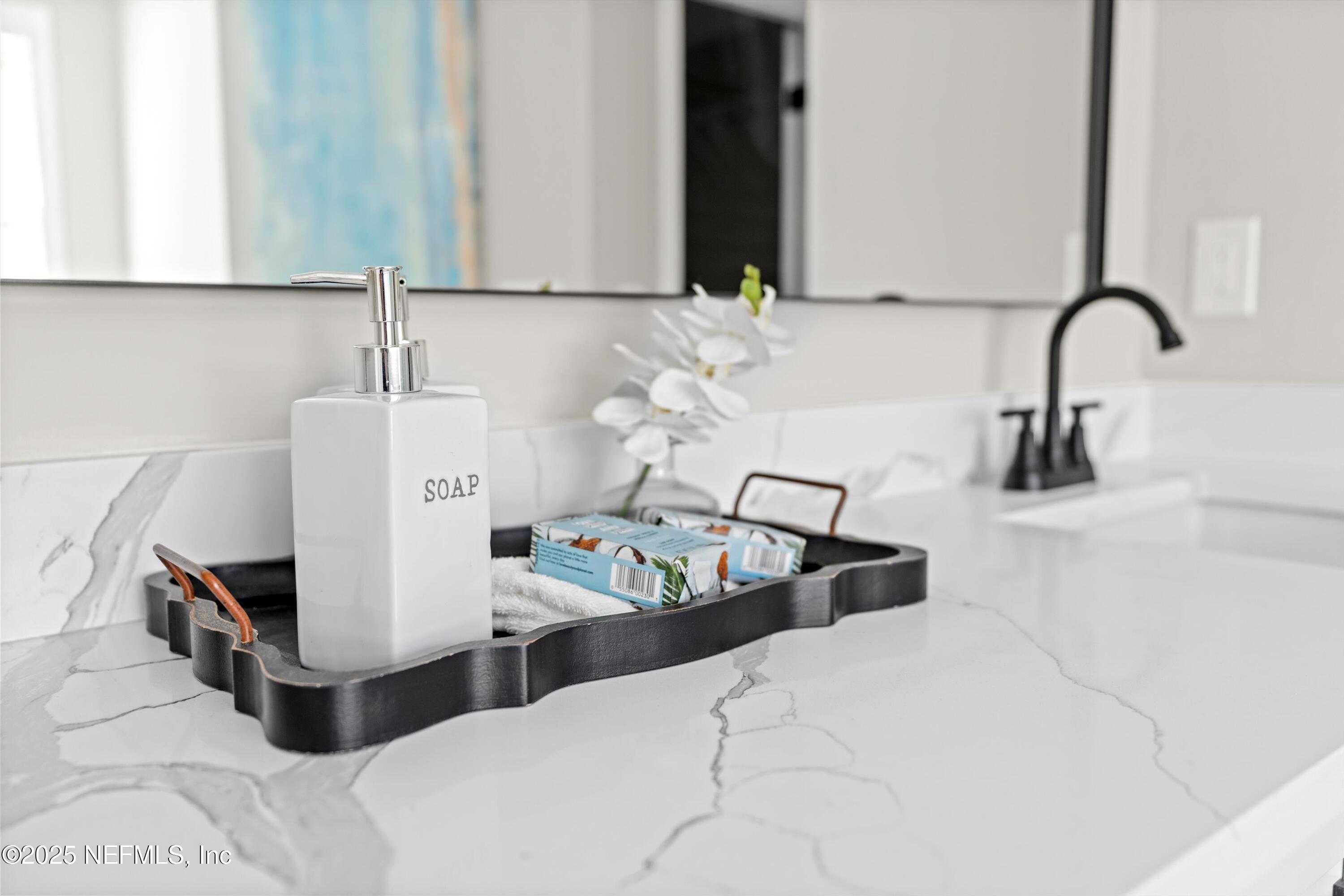 11539 Baskerville Road Jacksonville, FL 32223 - Photo 17 of 30 27-Primary Bathroom