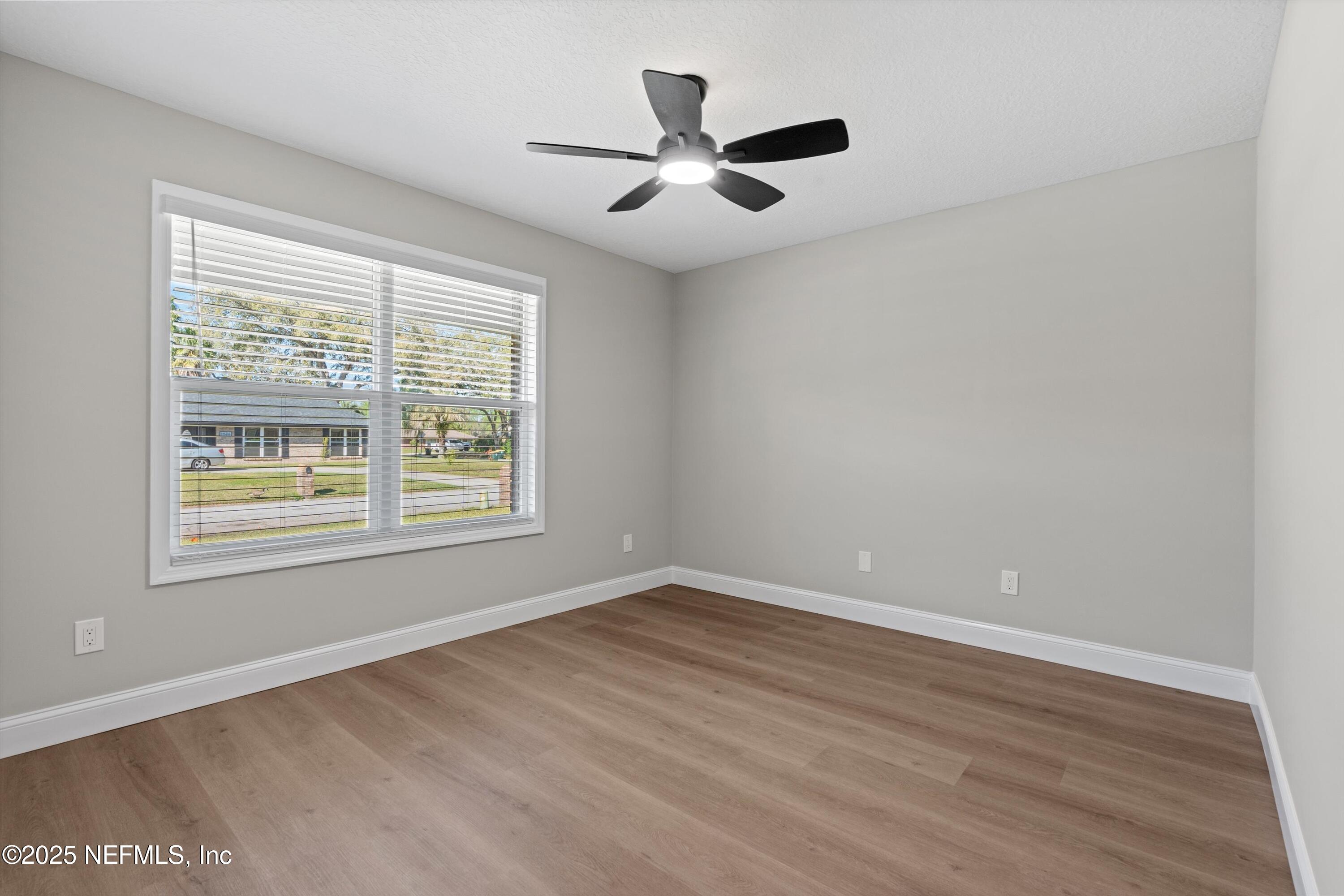 11539 Baskerville Road Jacksonville, FL 32223 - Photo 20 of 30 30-Bedroom 2