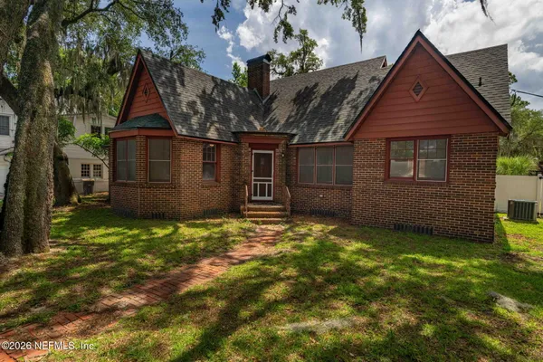 $3,200 | 1406 Palmer Terrace, Jacksonville, FL 32207