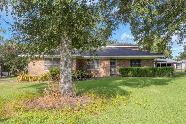 $240,000 | 407 Moore Road, Beaumont, TX 77713