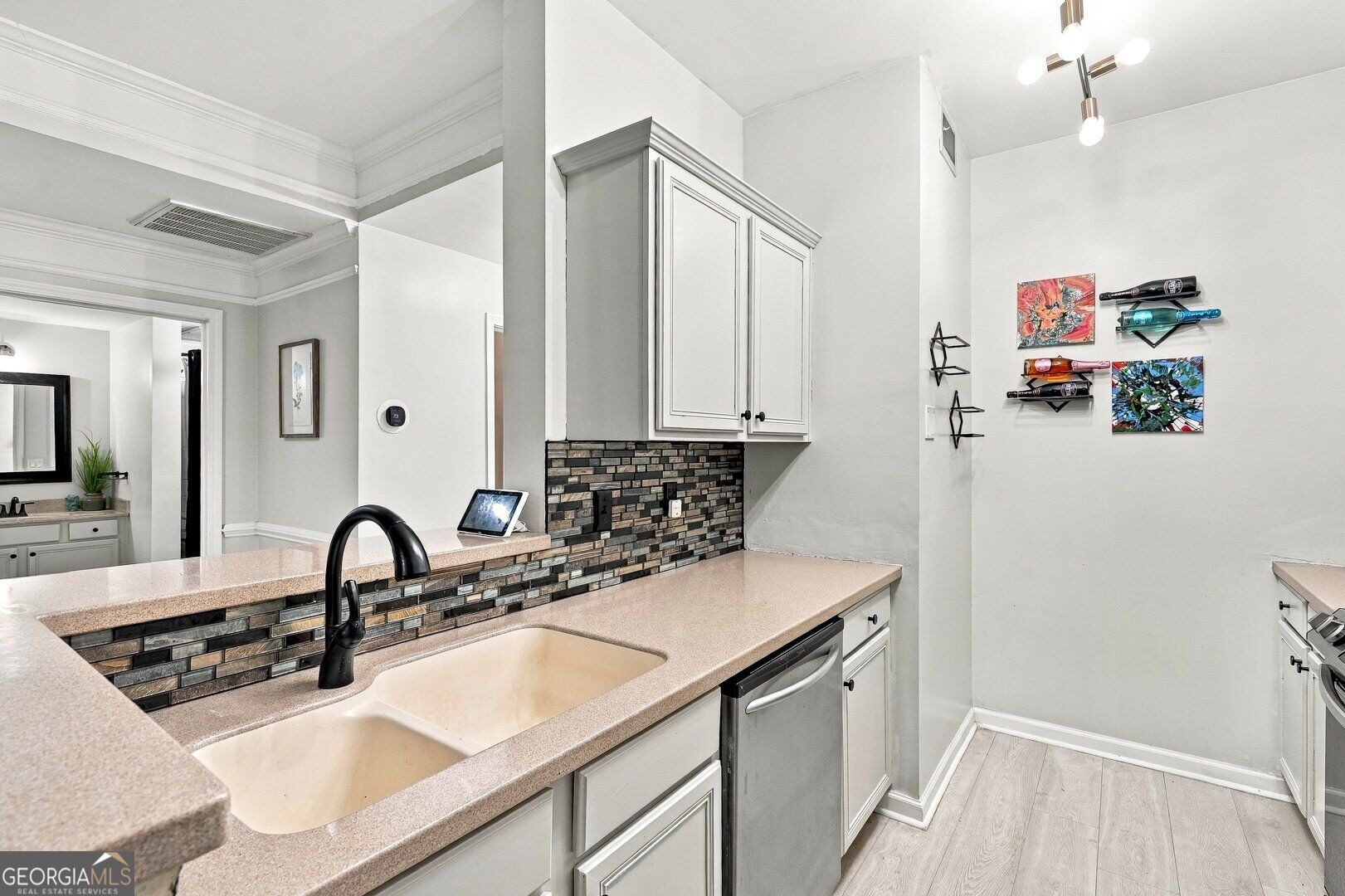 2700 Pine Tree Road Northeast, Unit 2108 Atlanta, GA 30324 - Photo 7 of 16 Gallery Image 7