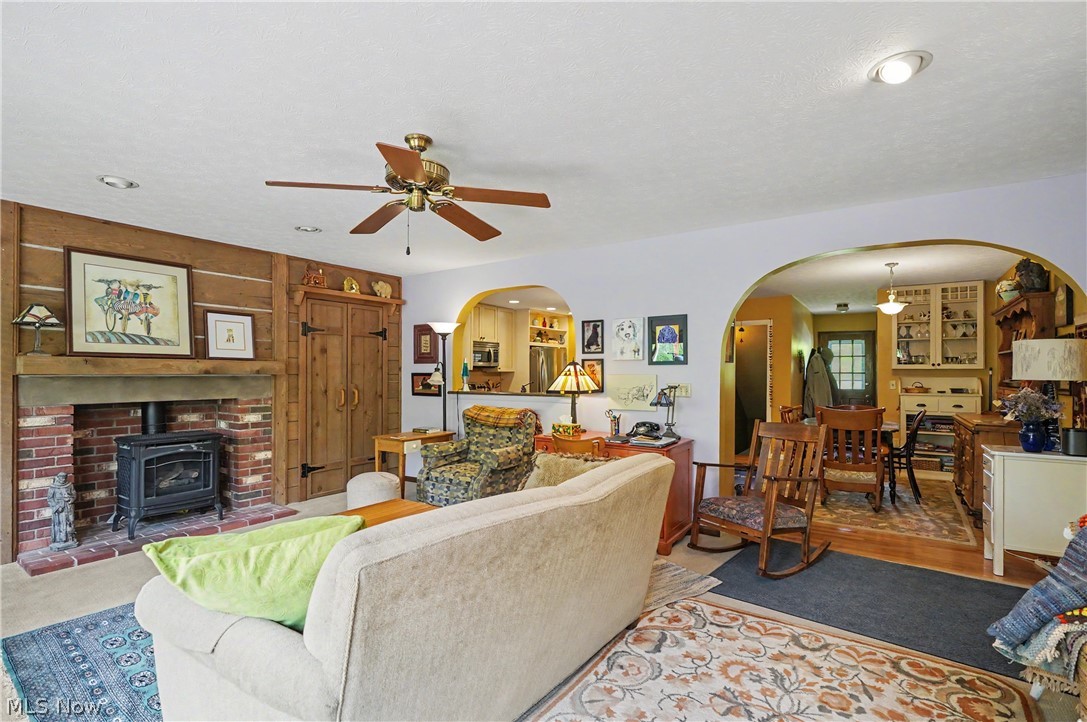 146 Habant Road Amherst, OH 44001 - Photo 15 of 32