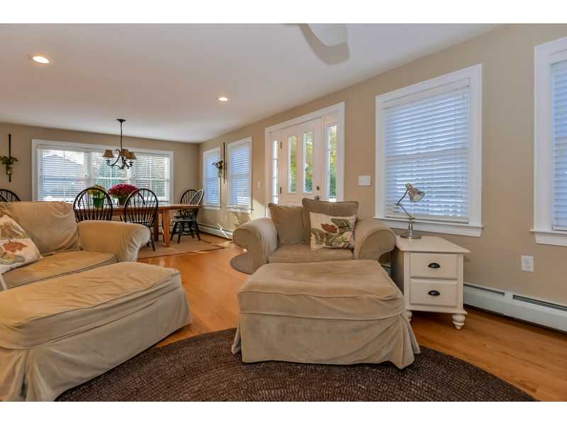 13 What Cheer Road Narragansett, RI 02882 - Photo 9 of 25 Living Room.