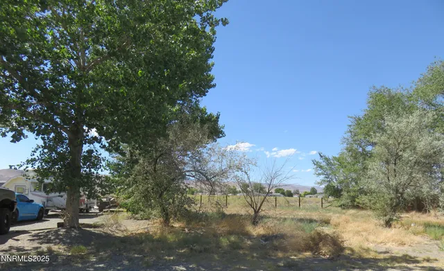 $25,000 | 5 Pebble Beach Lane, Yerington, NV 89447