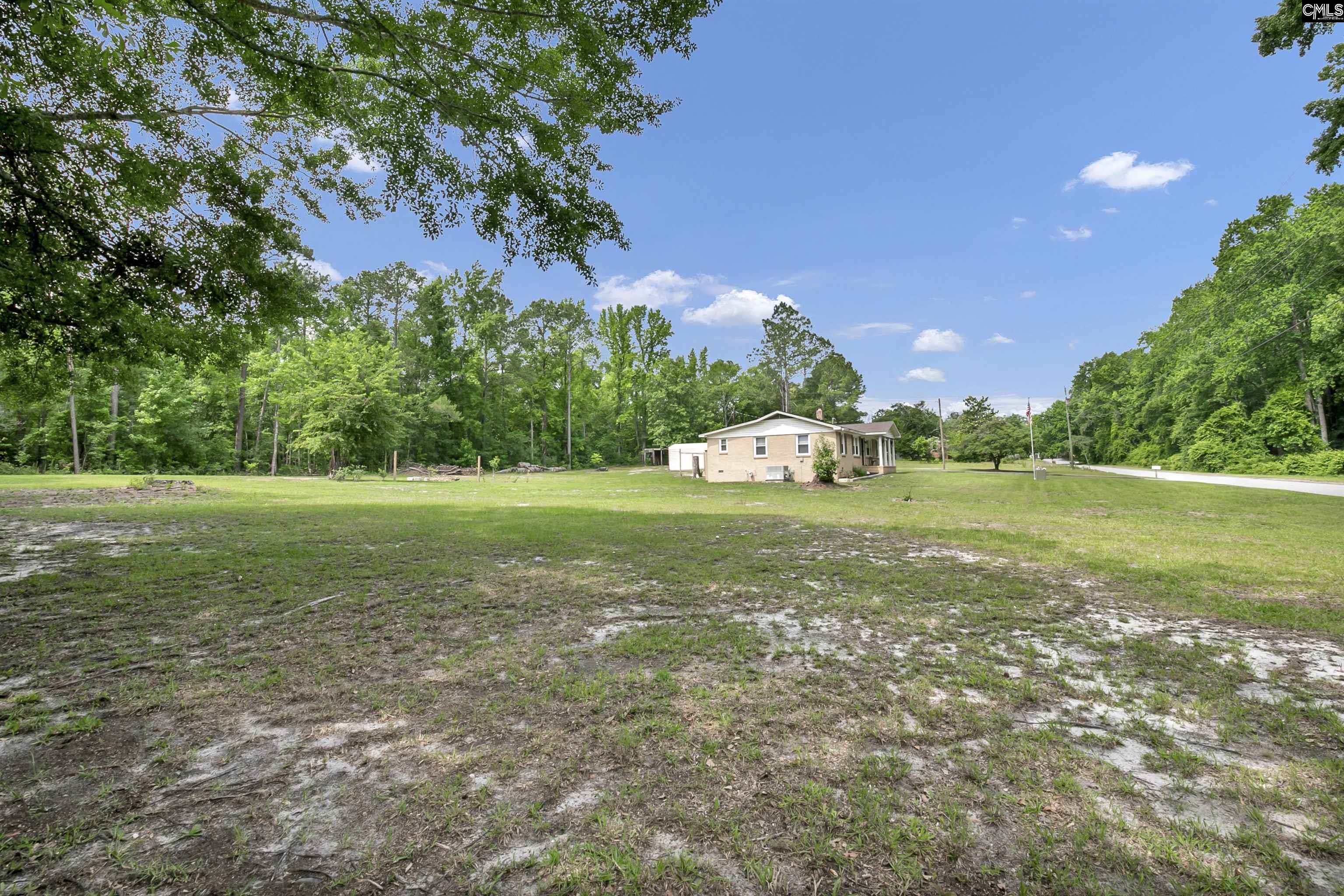 1025 Spring Drive Lugoff, SC 29078 - Photo 9 of 46