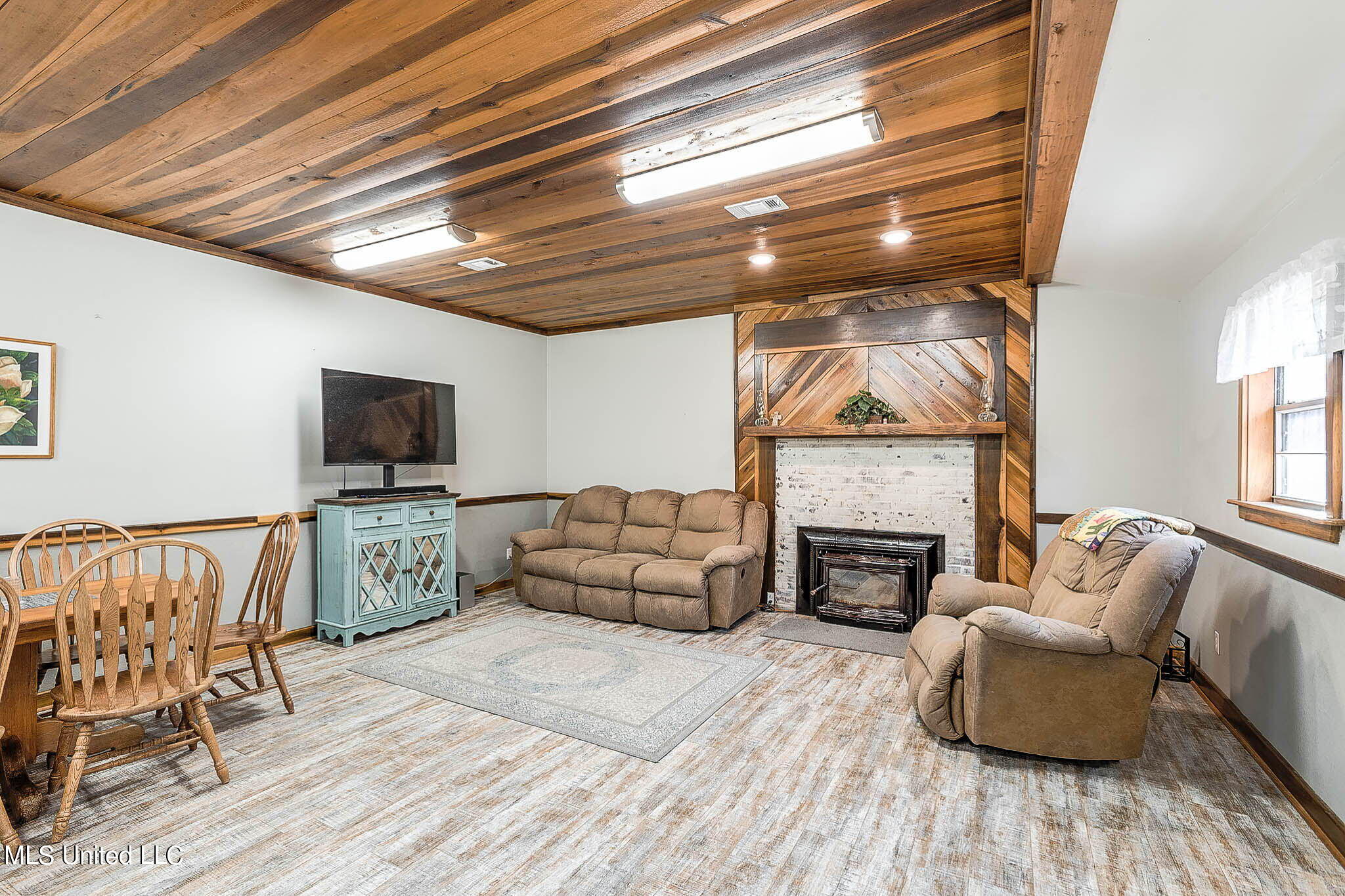 2 Canty Rayborn Road Sumrall, MS 39482 - Photo 8 of 71 8-web-or-mls-2 Interior (1 of 42) Great