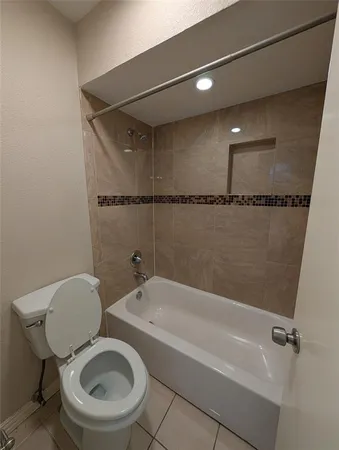 $1,595 | 2923 Shelby Avenue, Dallas, TX 75219