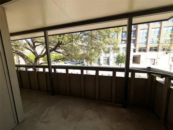 $1,595 | 2923 Shelby Avenue, Dallas, TX 75219
