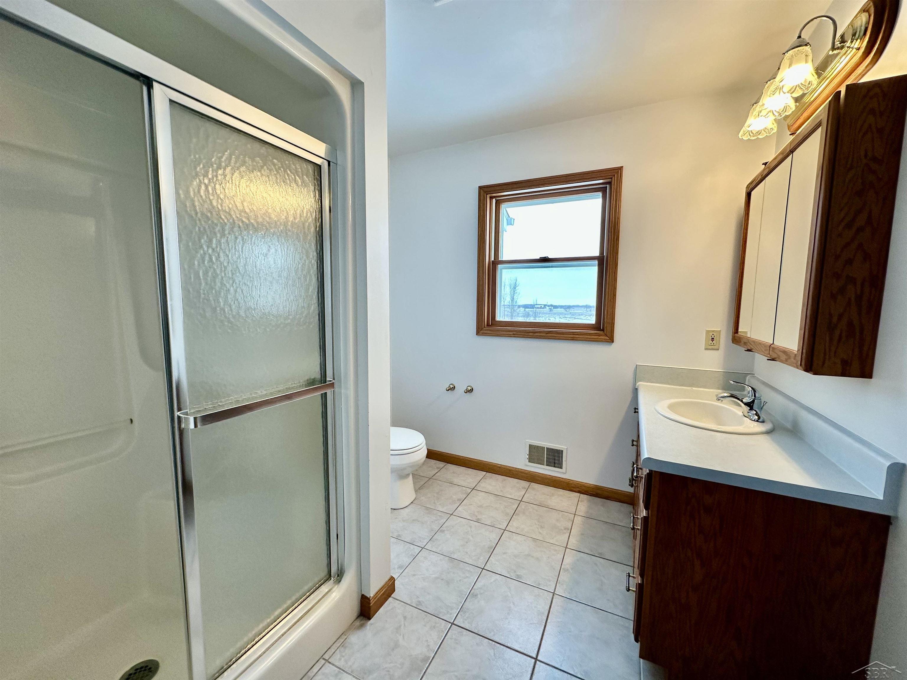 2649 Colwood Road Caro, MI 48723 - Photo 18 of 47