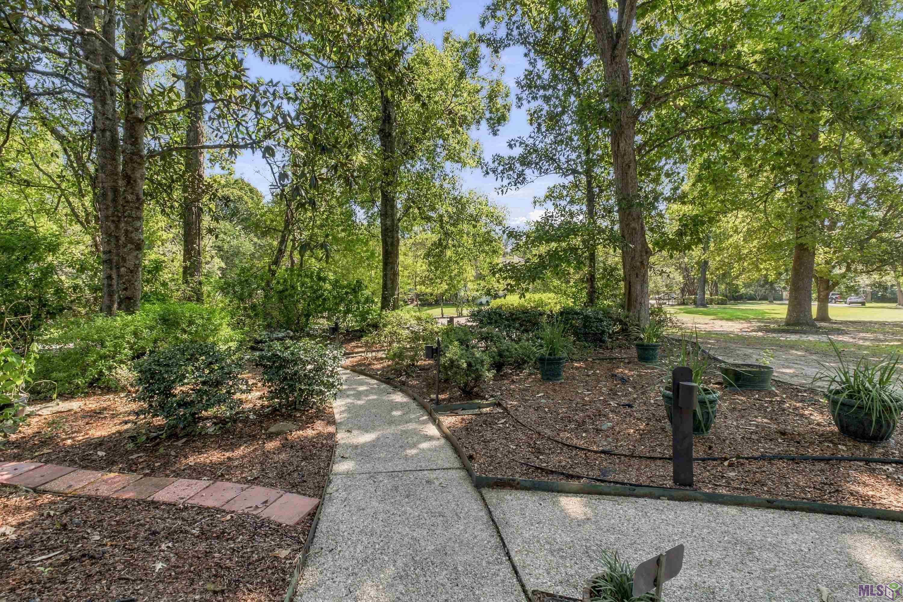 18511 Bay Ridge Court Baton Rouge, LA 70817 - Photo 13 of 57 Gallery Image 13
