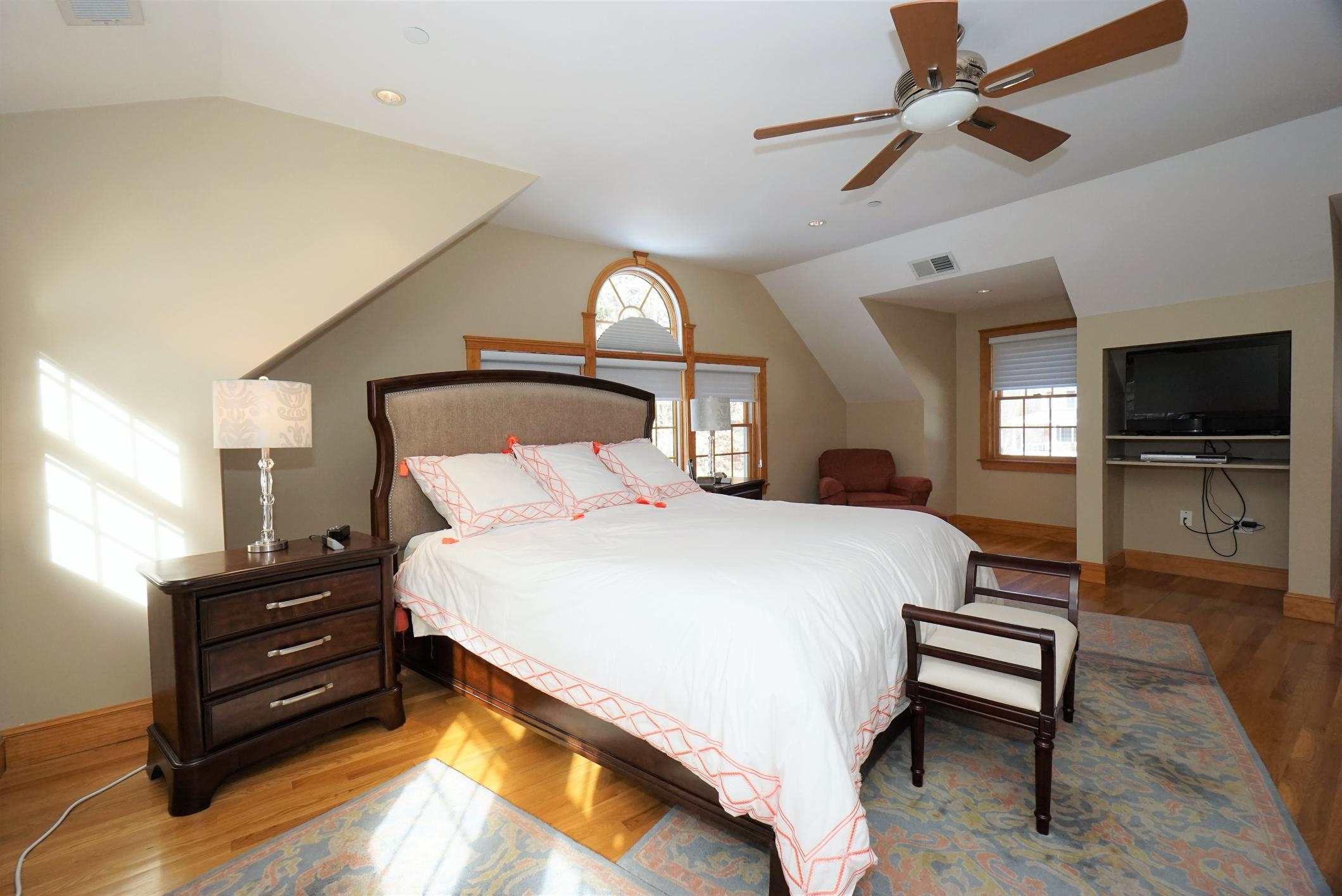 4 David Road Windham, NH 03087 - Photo 24 of 37