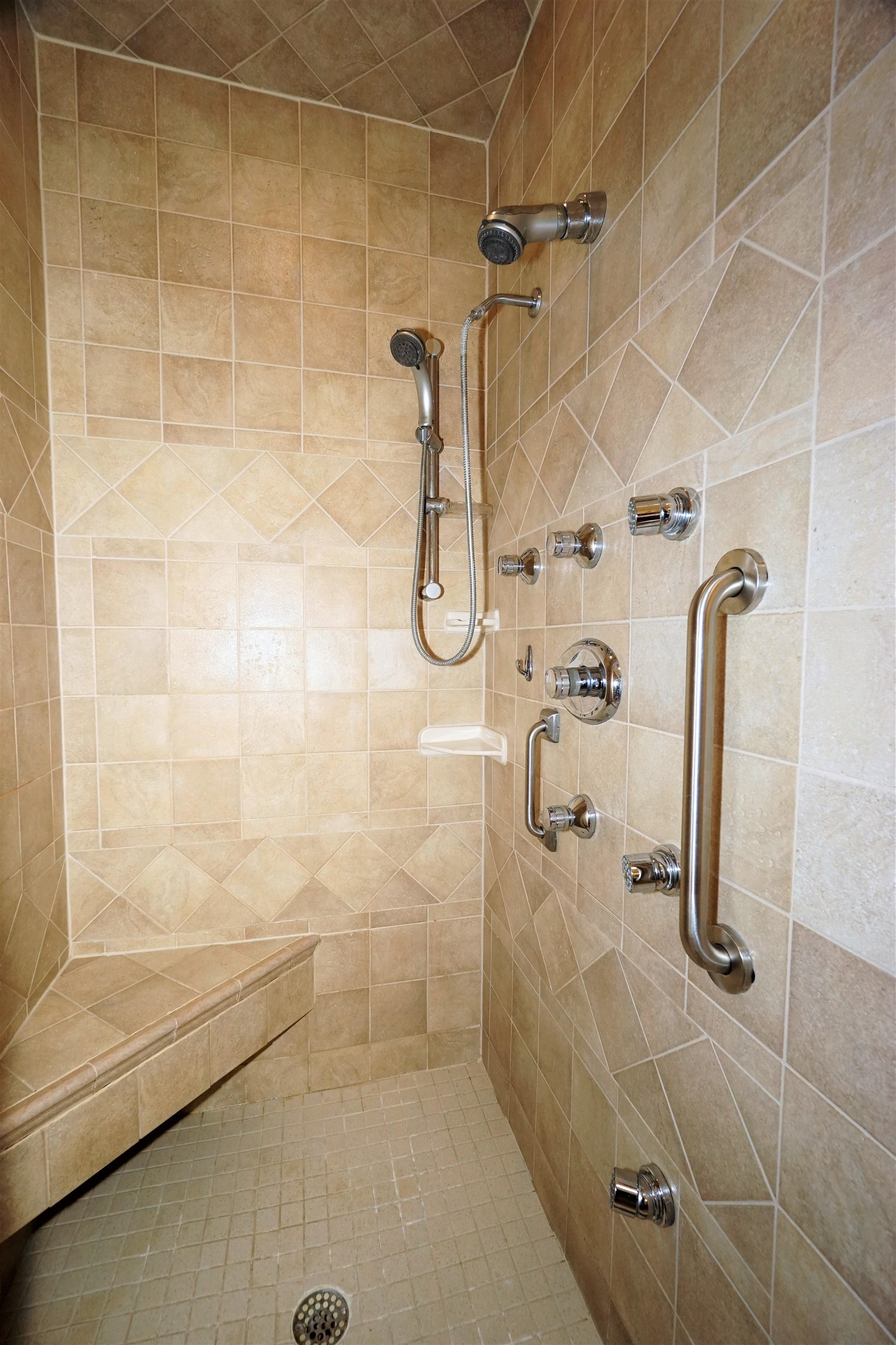 4 David Road Windham, NH 03087 - Photo 26 of 37