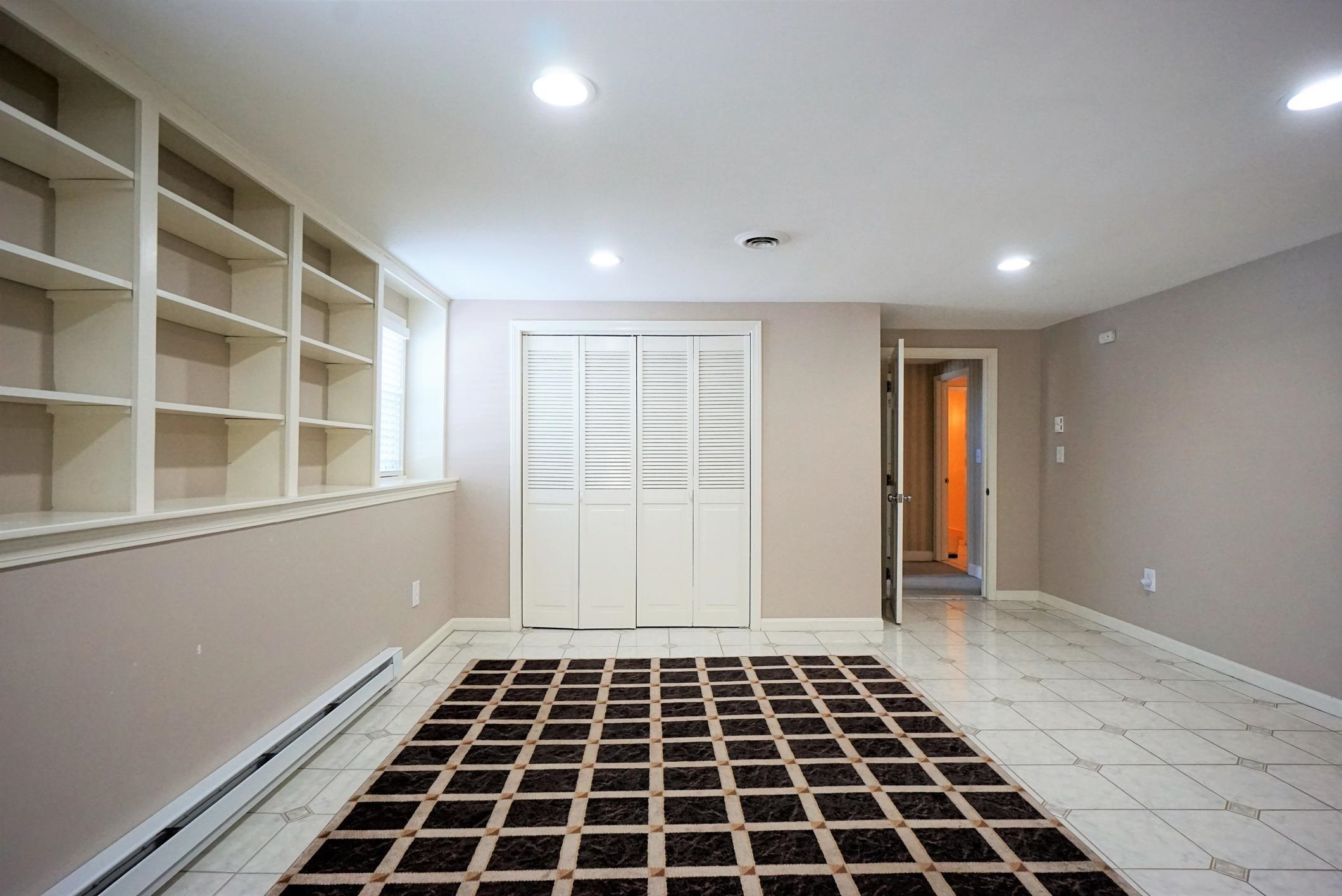 4 David Road Windham, NH 03087 - Photo 29 of 37