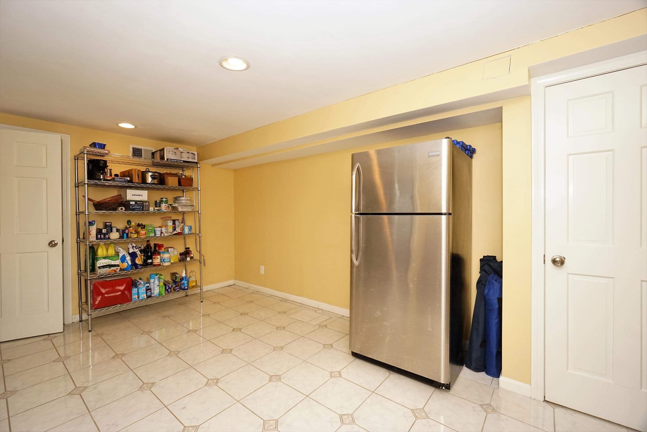 4 David Road Windham, NH 03087 - Photo 32 of 37