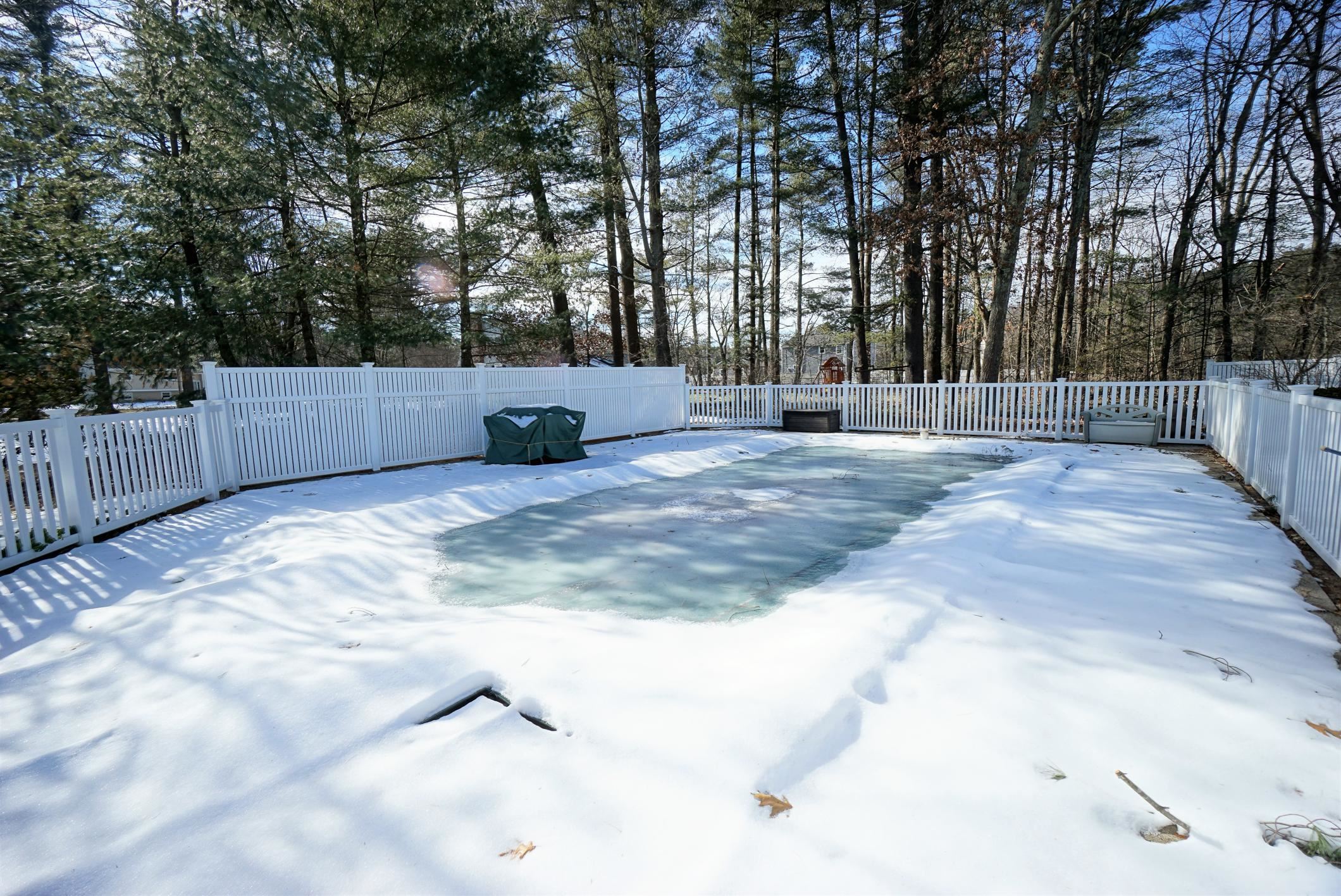 4 David Road Windham, NH 03087 - Photo 5 of 37