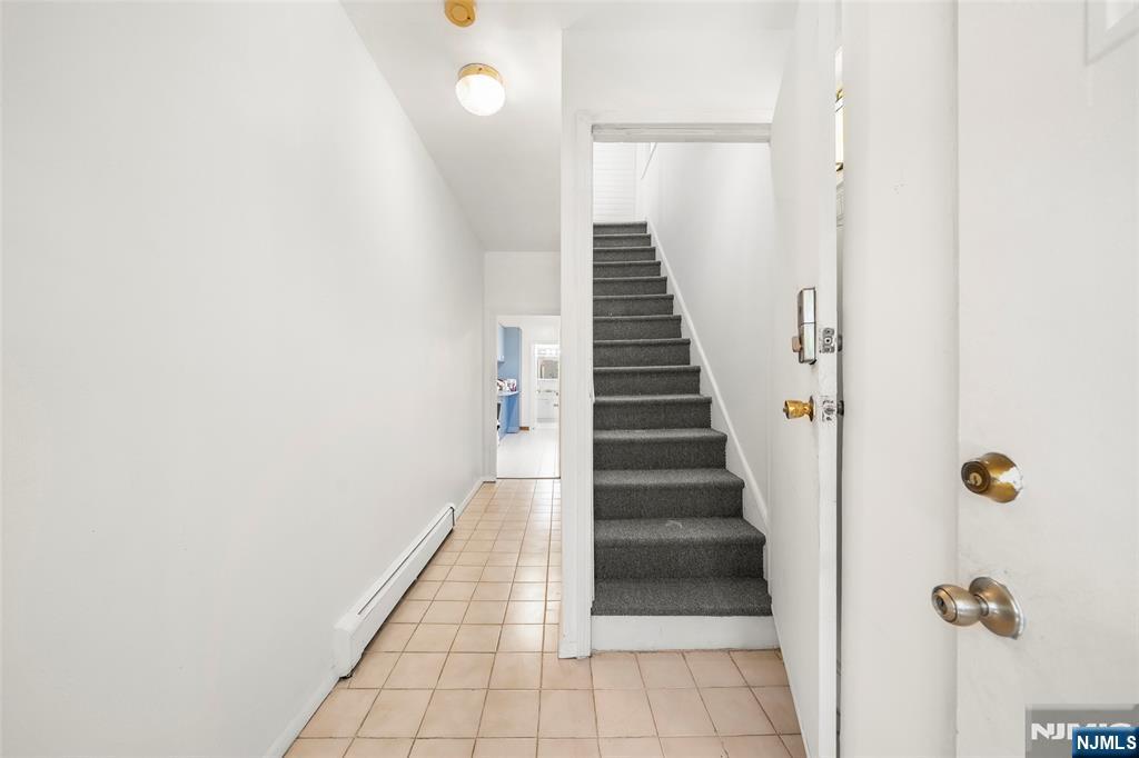 539 Bergen Boulevard Ridgefield, NJ 07657 - Photo 18 of 25