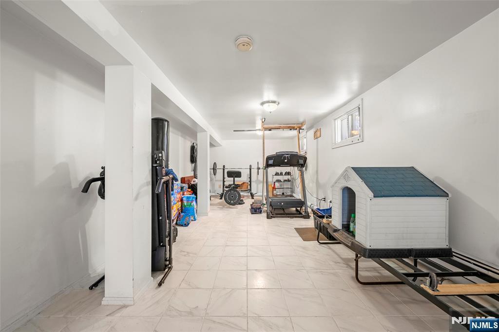 539 Bergen Boulevard Ridgefield, NJ 07657 - Photo 24 of 25