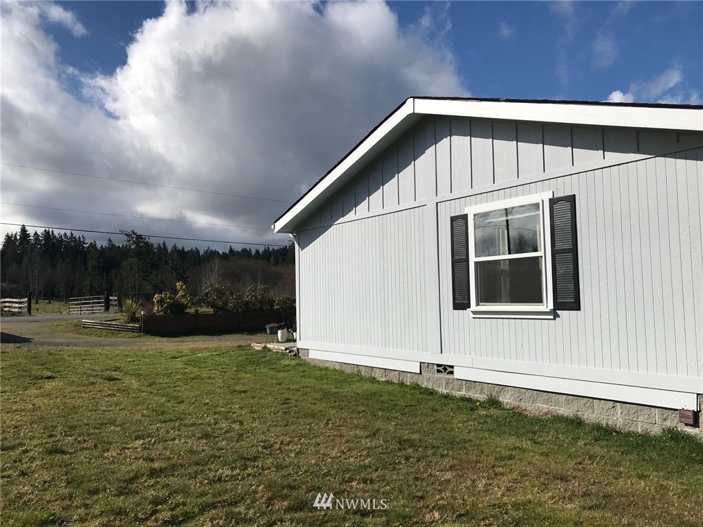163 Erving Jacobs Road Port Angeles, WA 98362 - Photo 4 of 29